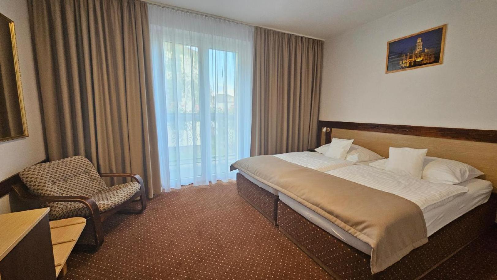 Hotel Adler Ceske Budejovice Luaran gambar